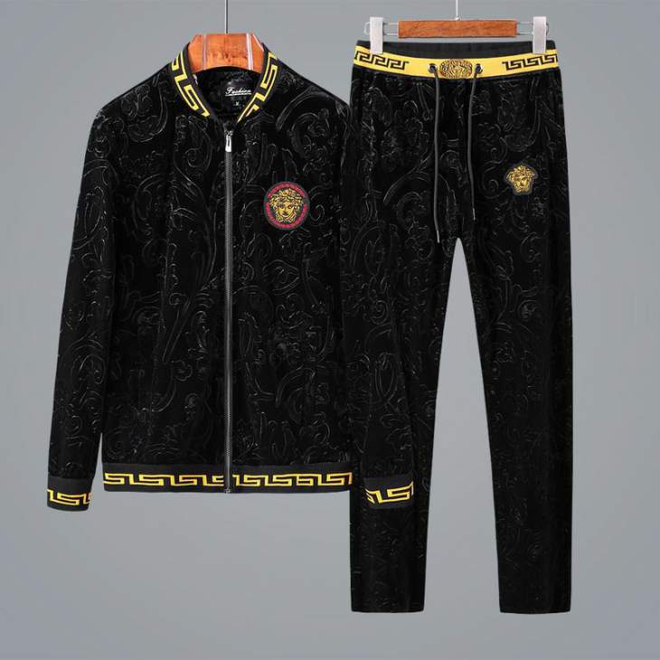 Picture of Versace Sweater Suits _SKUVersaceM-4XL25cr36642942